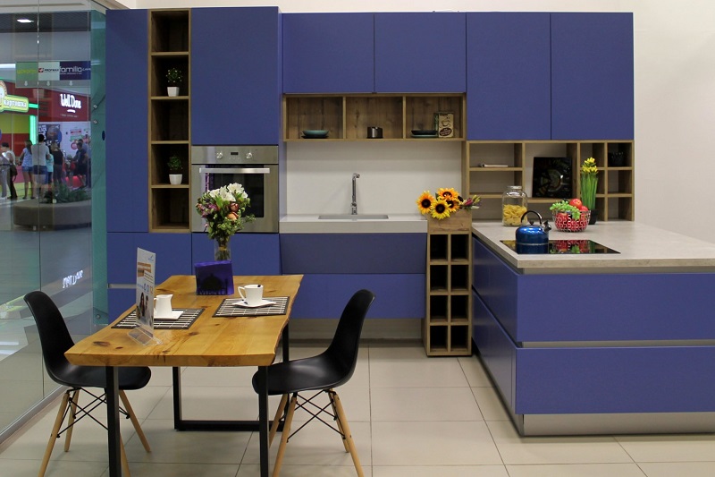 Синяя кухня минимализм
