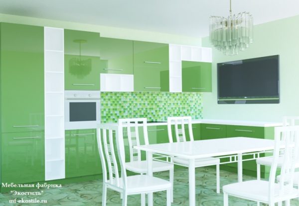 Зеленая глянцевая угловая кухня с открытыми полками